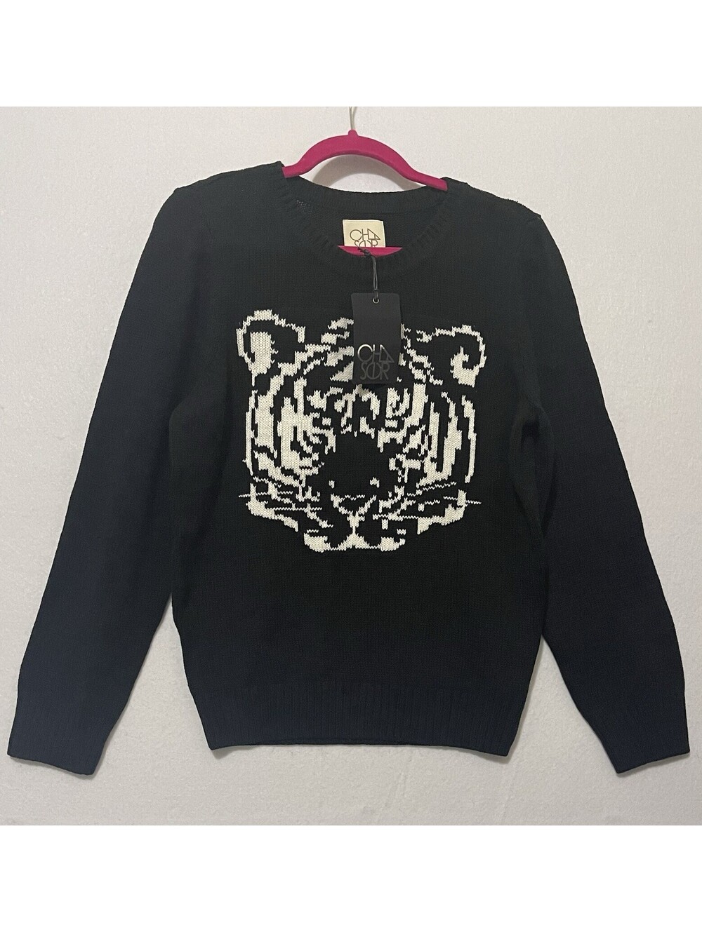 Chaser Black Tiger Graphic Knit Sweater Size L NWT Crewneck